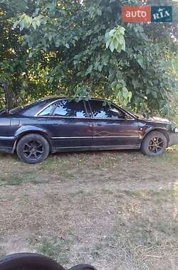 Седан Audi A8 1996 в Чернівцях
