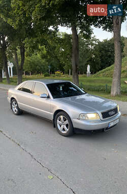 Седан Audi A8 2002 в Городенке