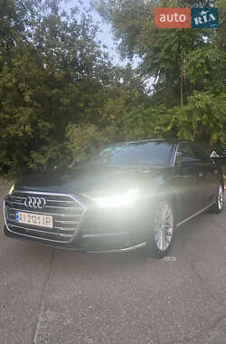 Седан Audi A8 2021 в 