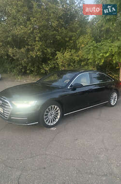 Седан Audi A8 2021 в 