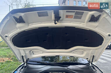 Седан Audi A8 2014 в 