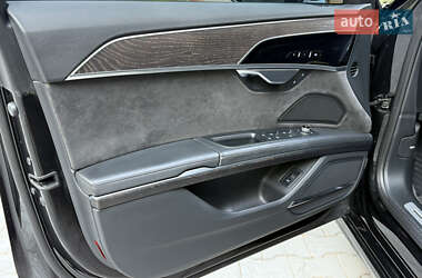 Седан Audi A8 2020 в 