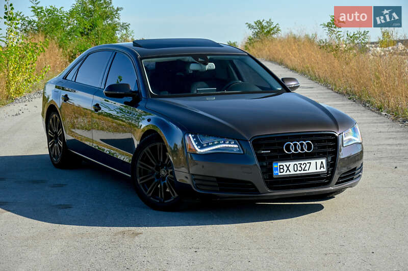 Седан Audi A8 2013 в Бердичеві