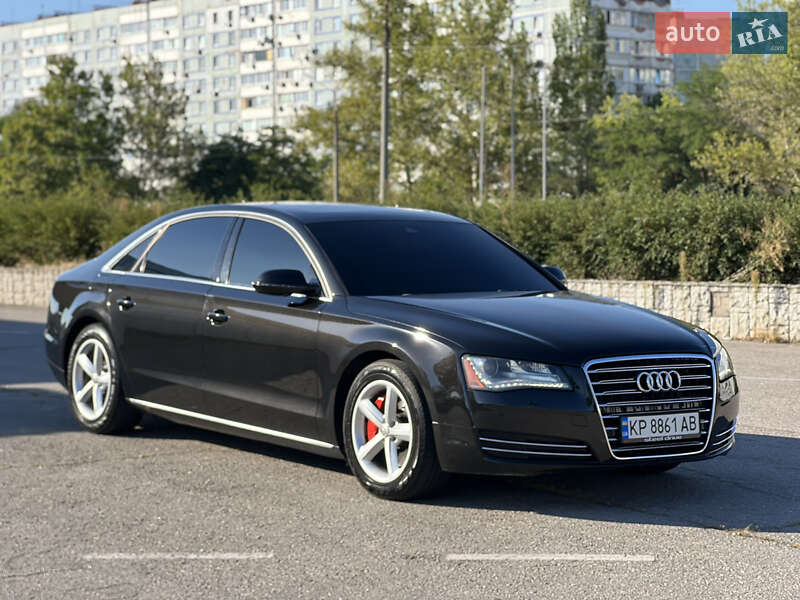 Седан Audi A8 2013 в Запоріжжі