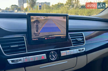 Седан Audi A8 2013 в 