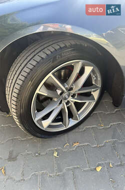 Седан Audi A8 2008 в 