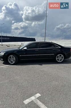 Седан Audi A8 2007 в Львове