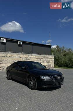 Седан Audi A8 2010 в Тернополі