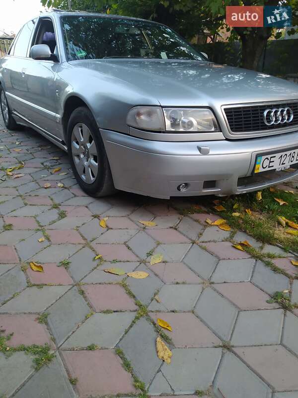 Седан Audi A8 1997 в Чернівцях