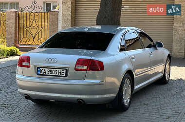 Седан Audi A8 2006 в 