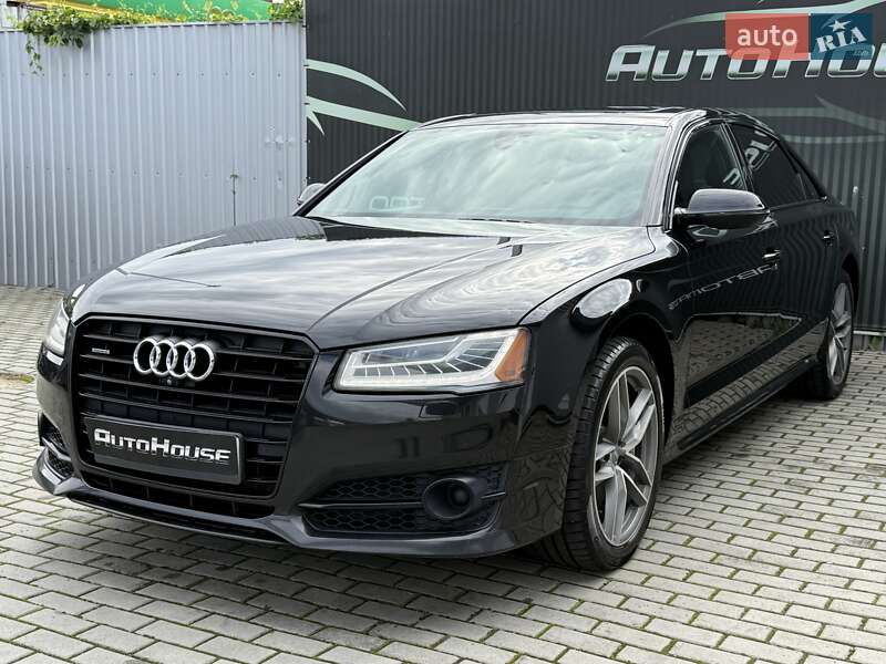 Седан Audi A8 2017 в Вінниці