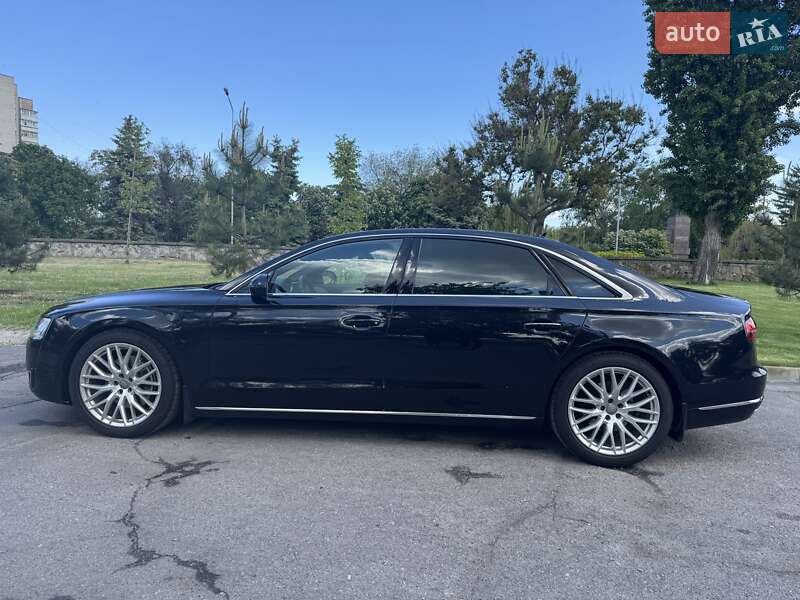 Седан Audi A8 2015 в Кременчуге фото 11 Седан Audi A8 2015 в Кременчуге