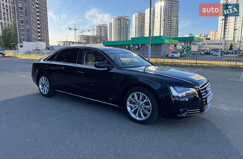 Седан Audi A8 2011 в Киеве