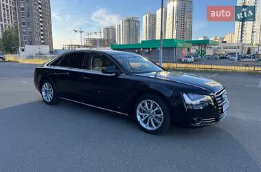 Седан Audi A8 2011 в 