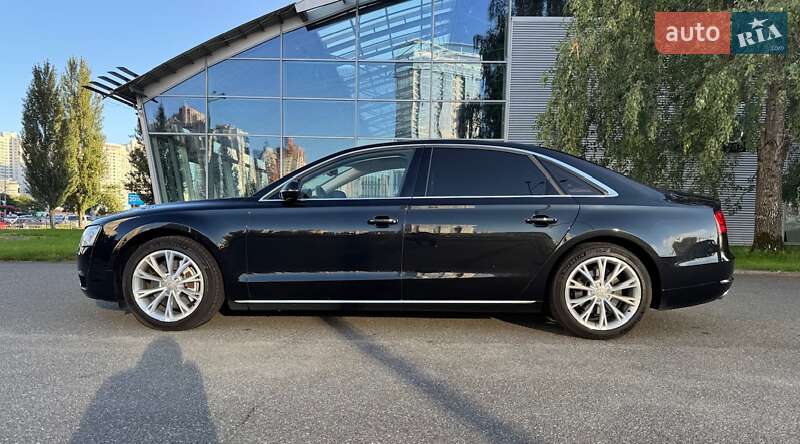 Седан Audi A8 2011 в Киеве