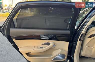 Седан Audi A8 2011 в 