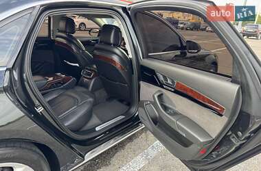 Седан Audi A8 2011 в Чернівцях