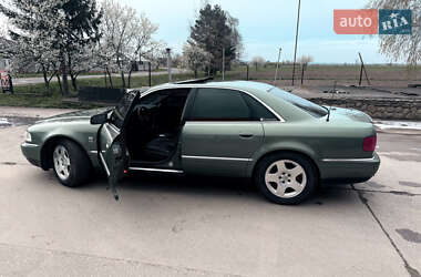 Седан Audi A8 2002 в 