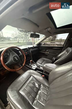 Седан Audi A8 2002 в 