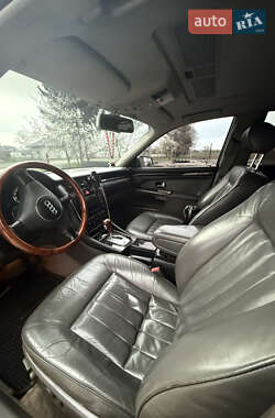 Седан Audi A8 2002 в 