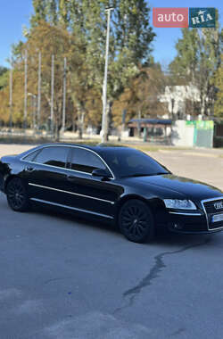 Седан Audi A8 2006 в 