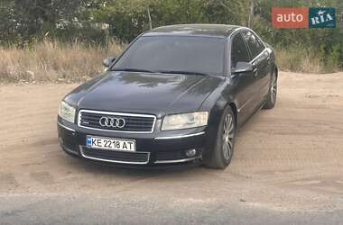 Седан Audi A8 2004 в 