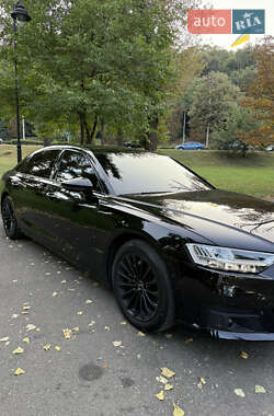 Седан Audi A8 2021 в 