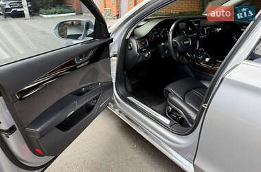 Седан Audi A8 2014 в Киеве