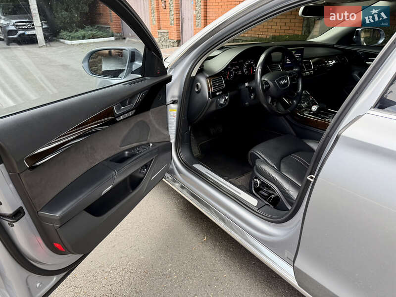 Седан Audi A8 2014 в Киеве фото 7 Седан Audi A8 2014 в Киеве