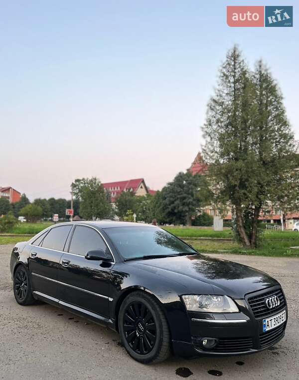 Седан Audi A8 2006 в Выгоде