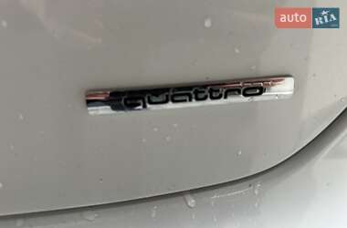 Седан Audi A8 2015 в 