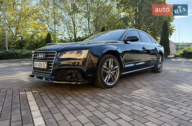 Седан Audi A8 2011 в 