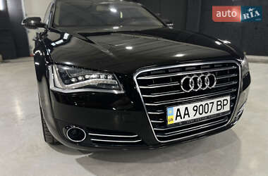 Седан Audi A8 2011 в 
