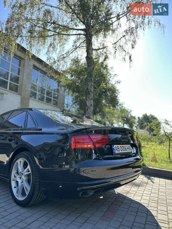 Седан Audi A8 2010 в Могилів-Подільському