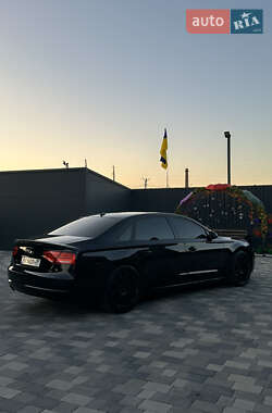 Седан Audi A8 2014 в 