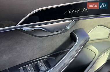 Седан Audi A8 2019 в 