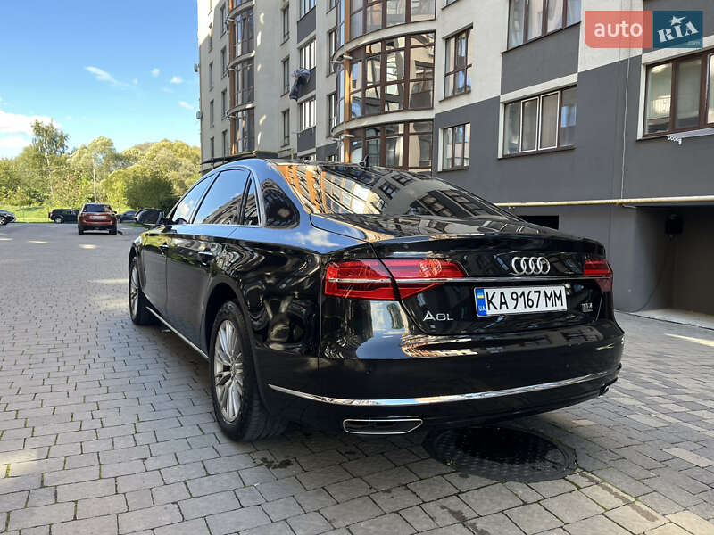 Седан Audi A8 2017 в Вінниці