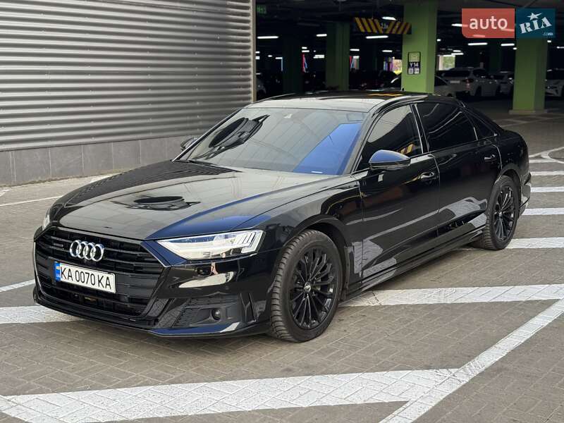 Седан Audi A8 2021 в Києві