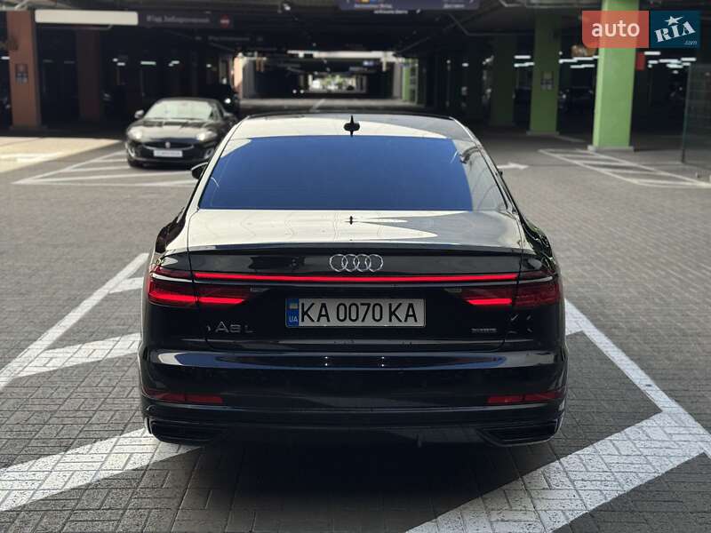 Седан Audi A8 2021 в Києві