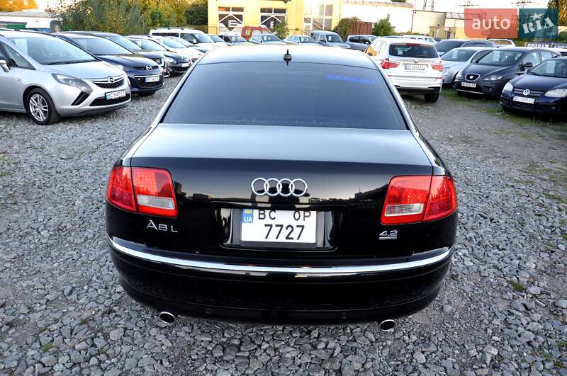 Седан Audi A8 2007 в Львове
