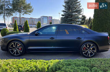 Седан Audi A8 2015 в 