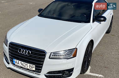 Седан Audi A8 2015 в Киеве