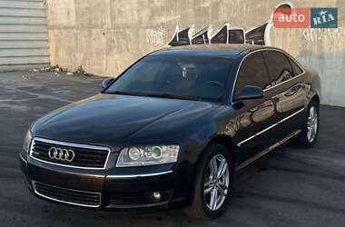Седан Audi A8 2004 в Львові