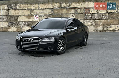 Седан Audi A8 2010 в 