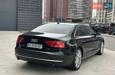 Седан Audi A8 2013 в 