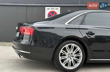 Седан Audi A8 2013 в 