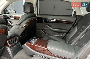 Седан Audi A8 2013 в 