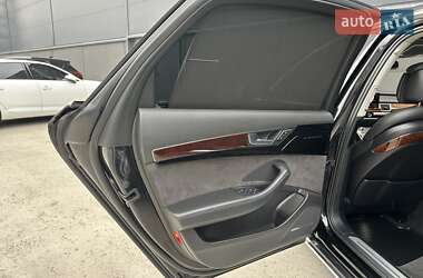 Седан Audi A8 2013 в 