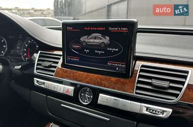 Седан Audi A8 2013 в 