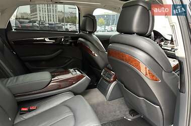 Седан Audi A8 2013 в 